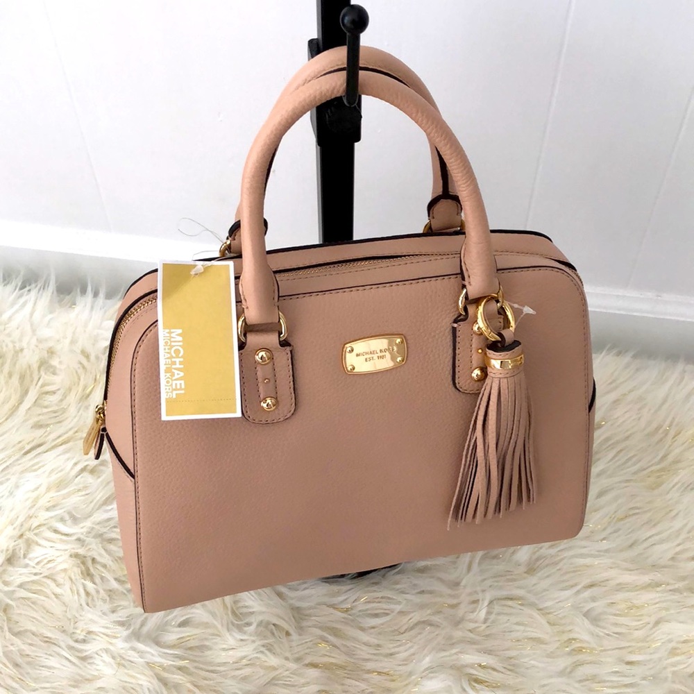 100% AUTHENTIC MICHAEL KORS Leather Sandrine MK Tassel Satchel Blush